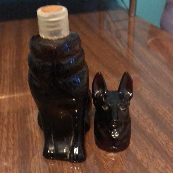 Vintage Avon after shave decanter.  Full - Picture 5 of 5